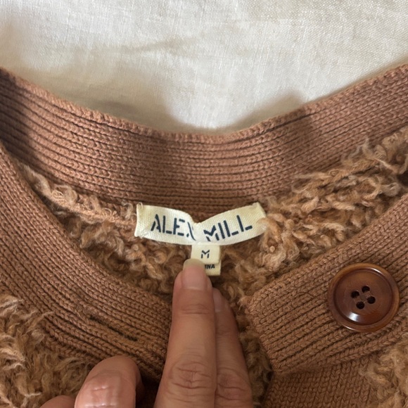 Alex Mill Teddy button down Cardigan - Picture 2 of 2